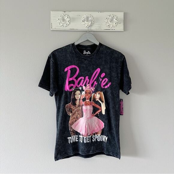 Barbie Time To Get Spooky Halloween Tee Shirt NEW - Picture 1 of 8